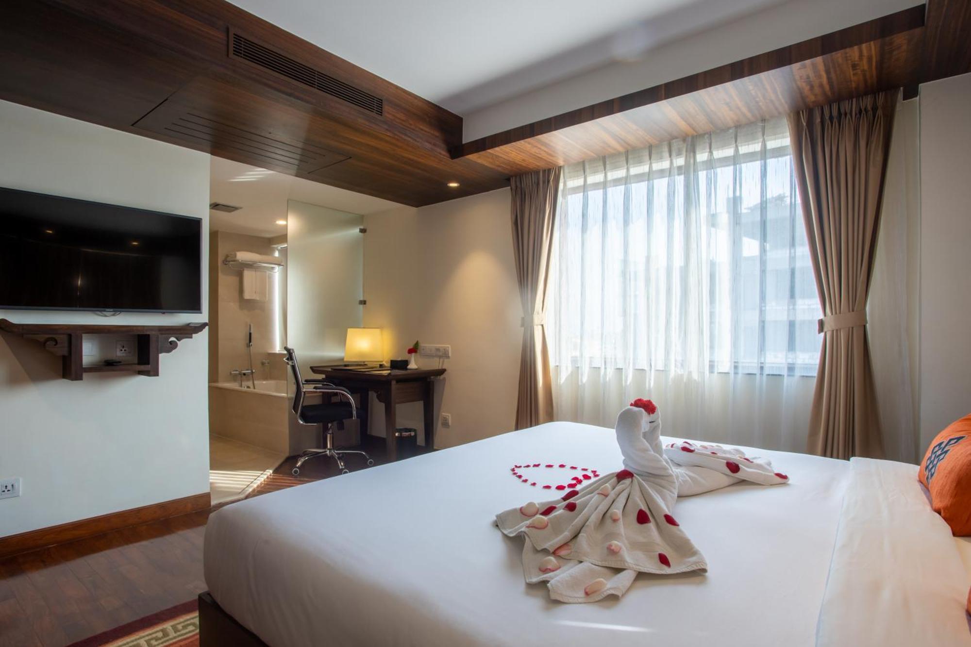 Hotel Ramada By Wyndham Kathmandu Dhumbarahi Exteriér fotografie