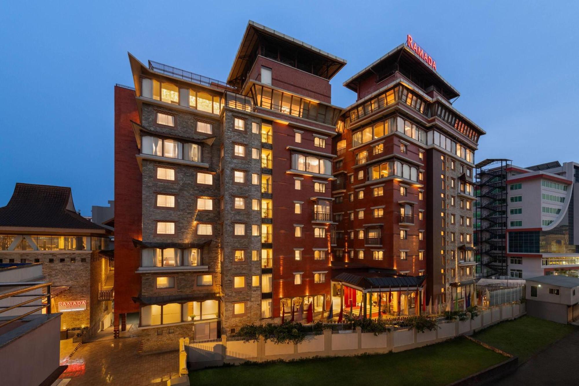 Hotel Ramada By Wyndham Kathmandu Dhumbarahi Exteriér fotografie