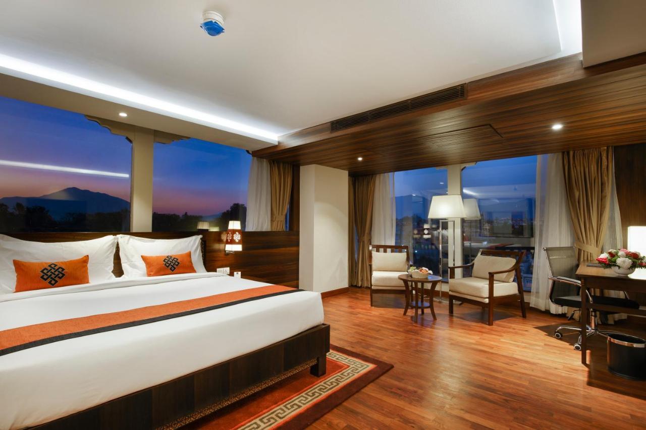 Hotel Ramada By Wyndham Kathmandu Dhumbarahi Exteriér fotografie